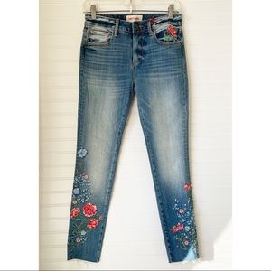 Driftwood Jackie Denim Summer Bloom Floral Embroidered Skinny Raw Hem 26 NWT